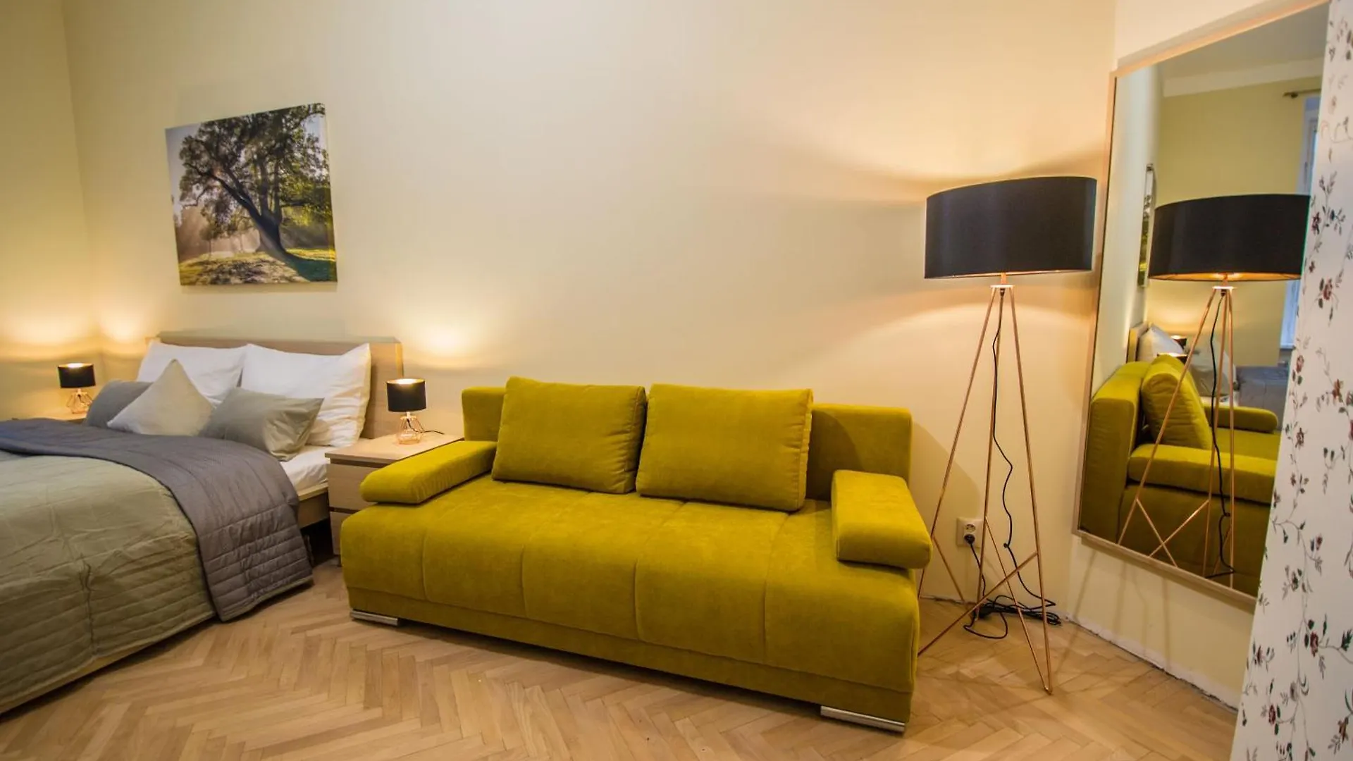 Royal Apartment With Sauna And Billiards Prague
