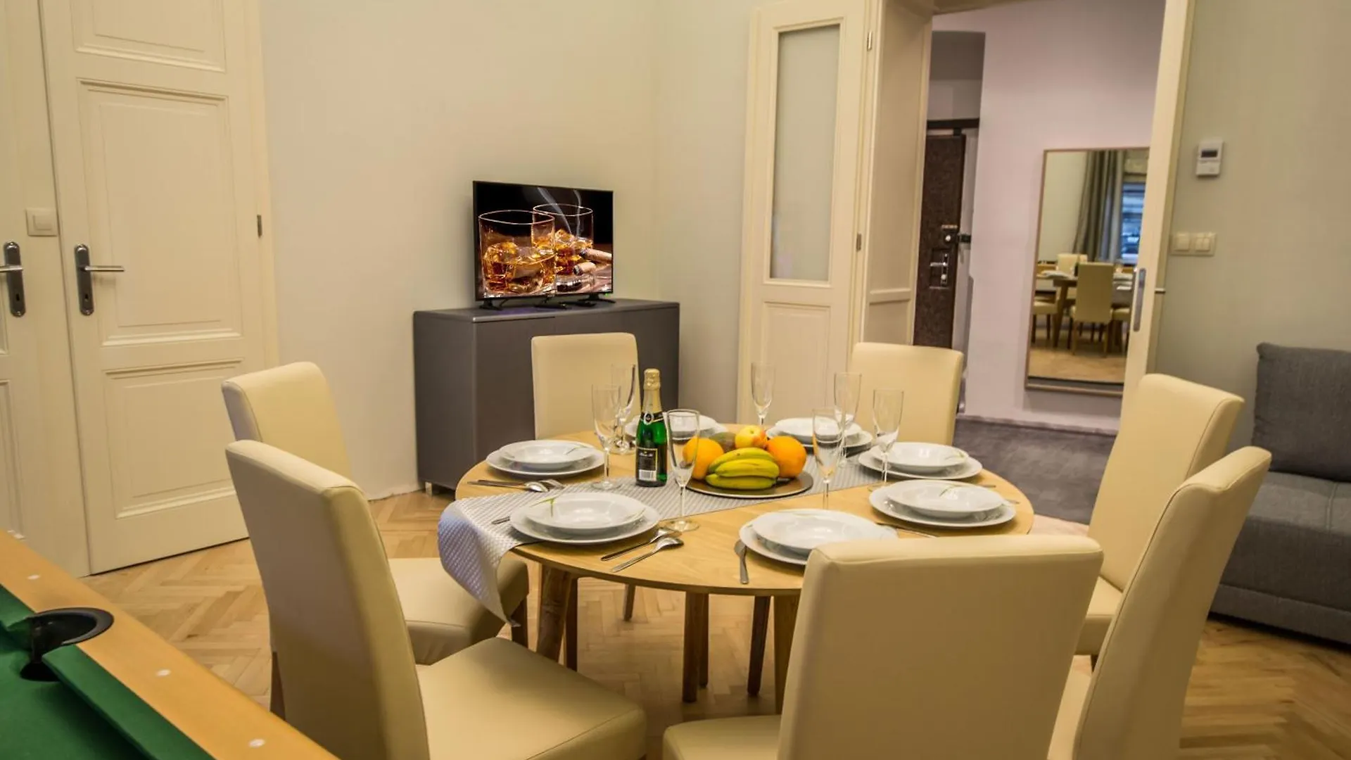 Royal Apartment With Sauna And Billiards Prague Czech Republic